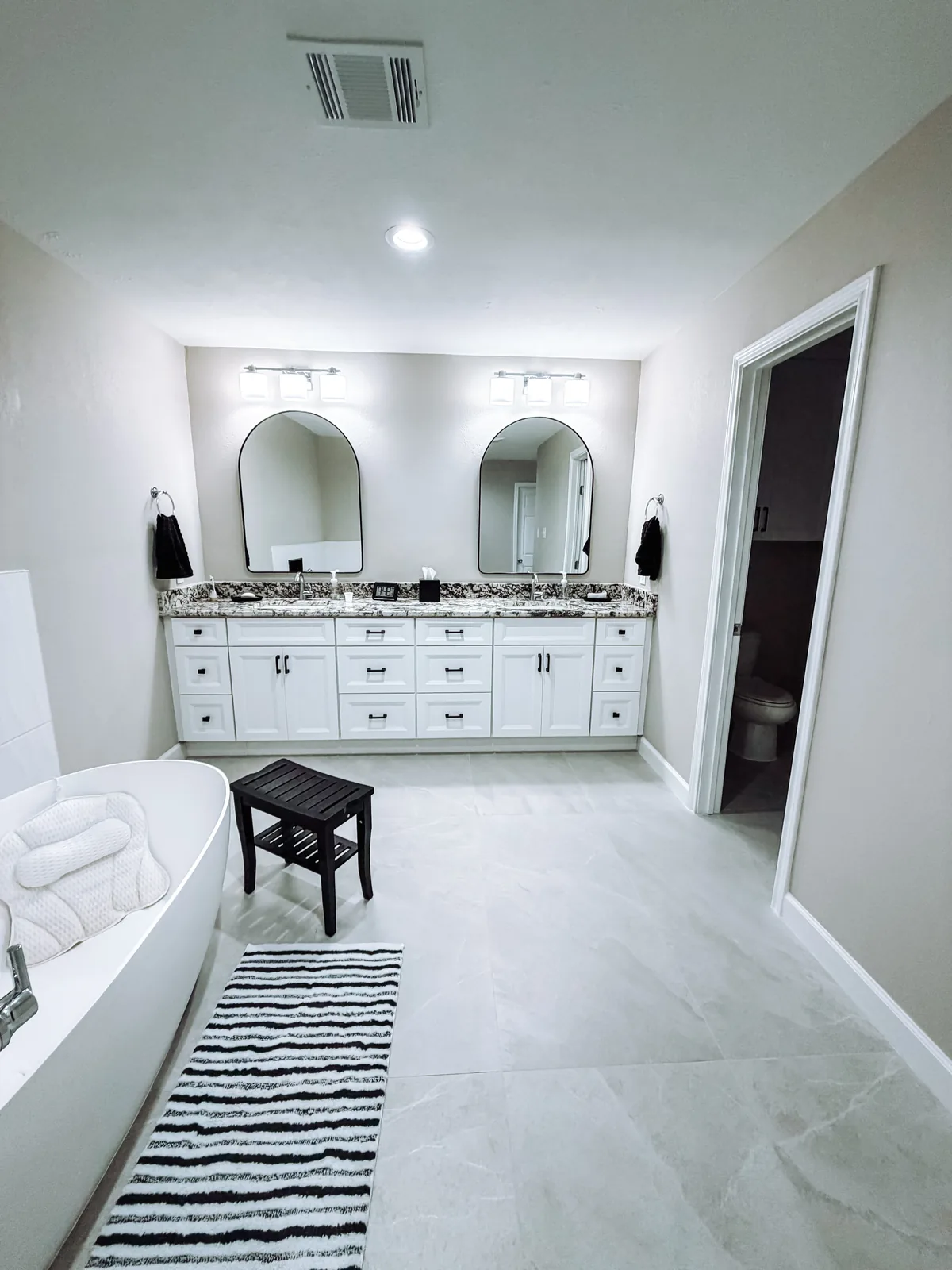 Master bathroom remodel with walk-in tile shower near Manvel, TX
