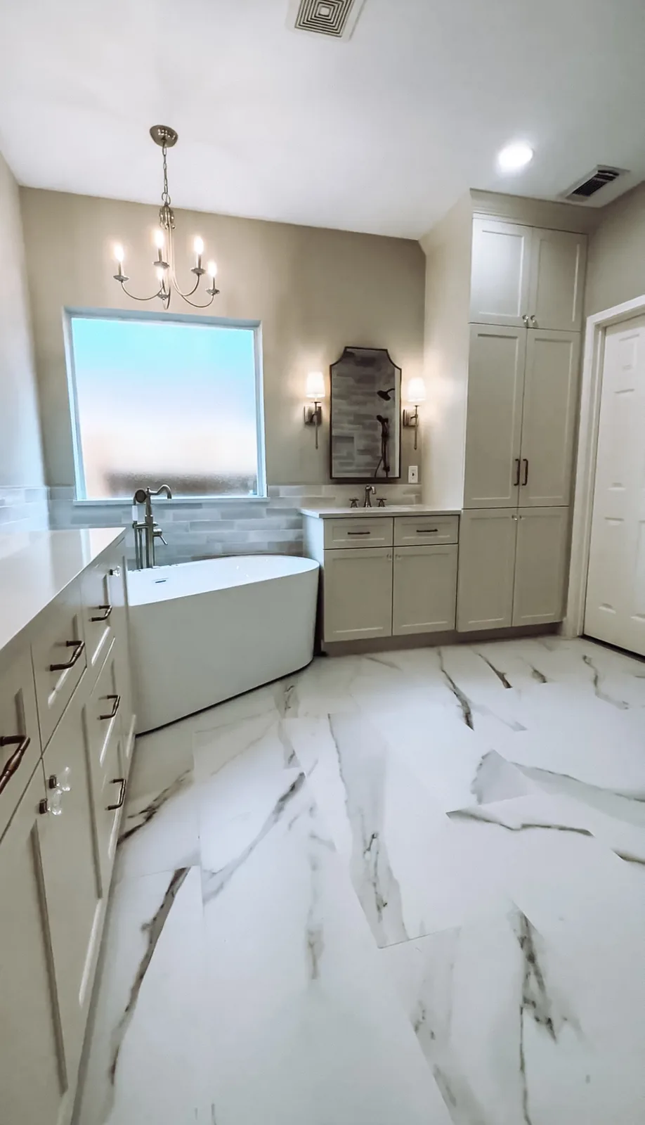 Double-vanity bathroom renovation with modern fixtures, Manvel, TX