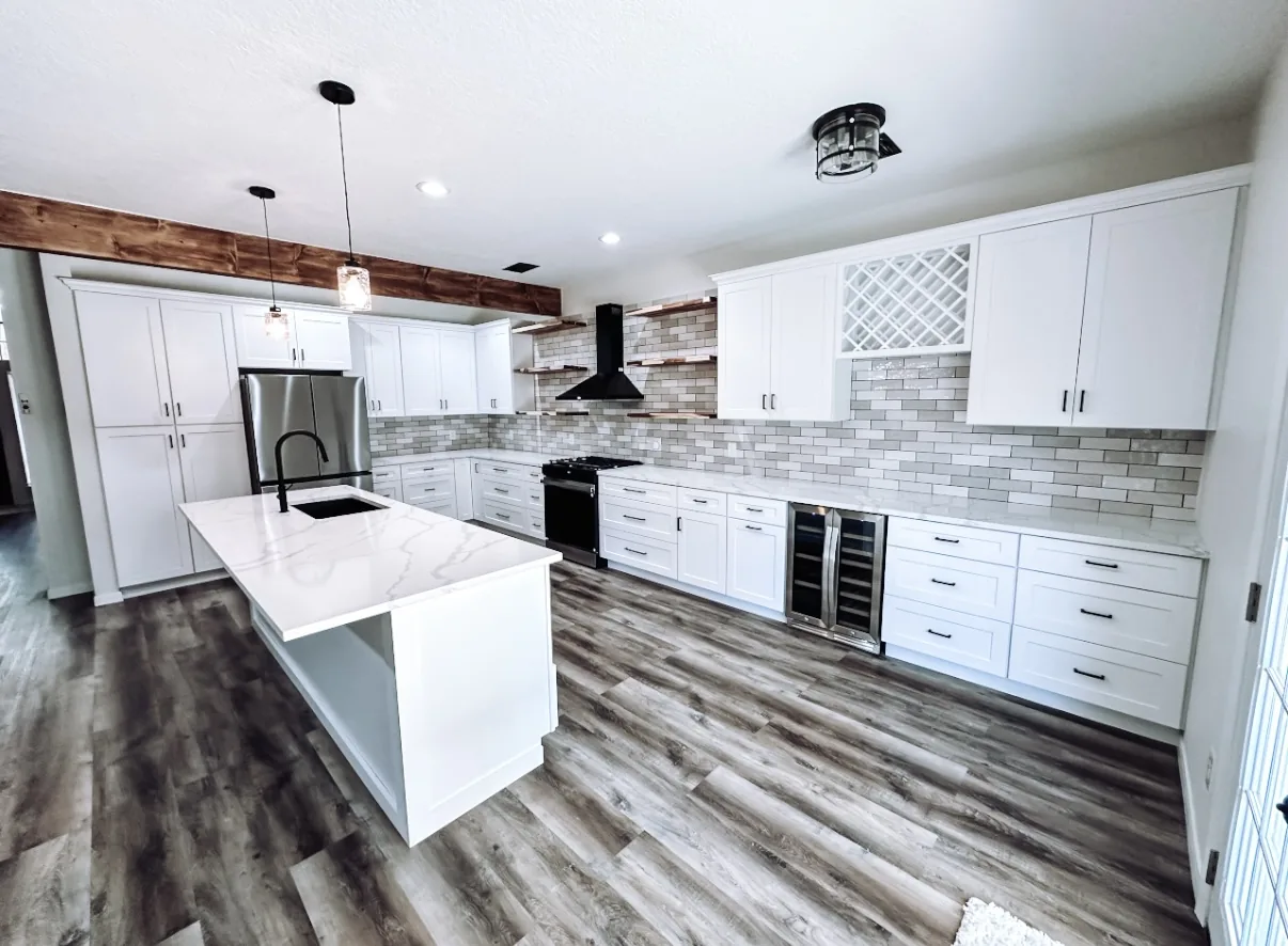 Full home remodel with an updated kitchen in Manvel, TX
