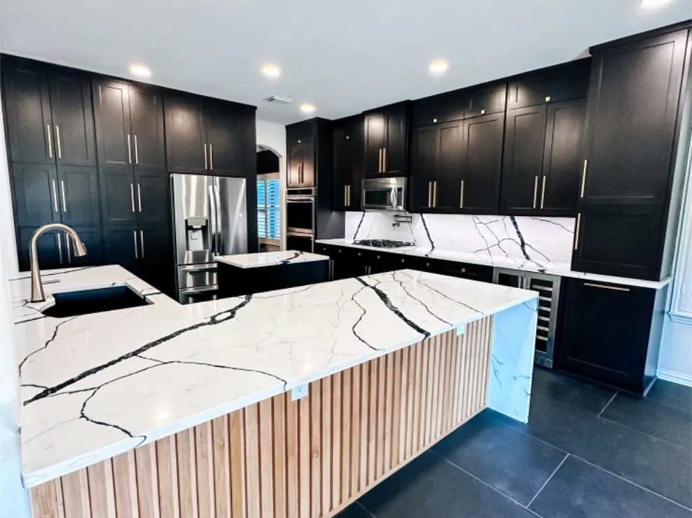 Black and white kitchen remodel in Pearland TX